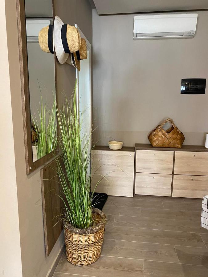 Qerret Boutique Studio Apartment Golem  Exteriör bild